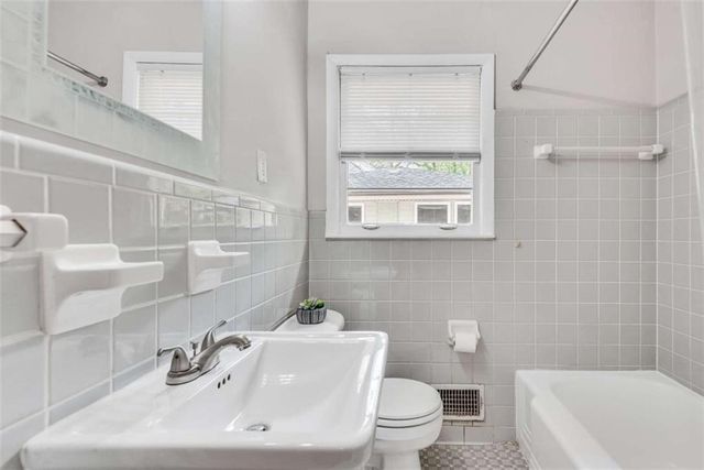 2774 Overlook Drive, Atlanta, GA 30345