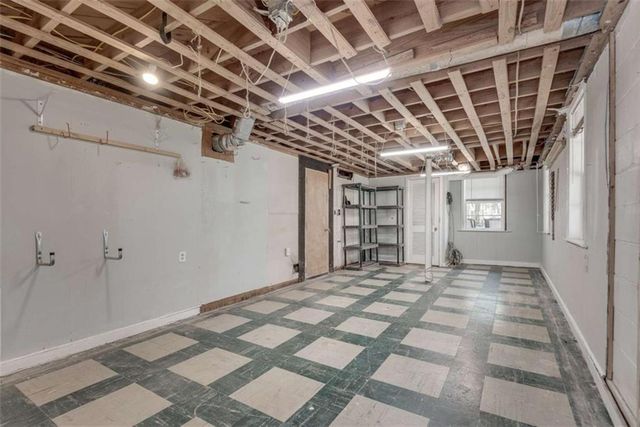 2774 Overlook Drive, Atlanta, GA 30345