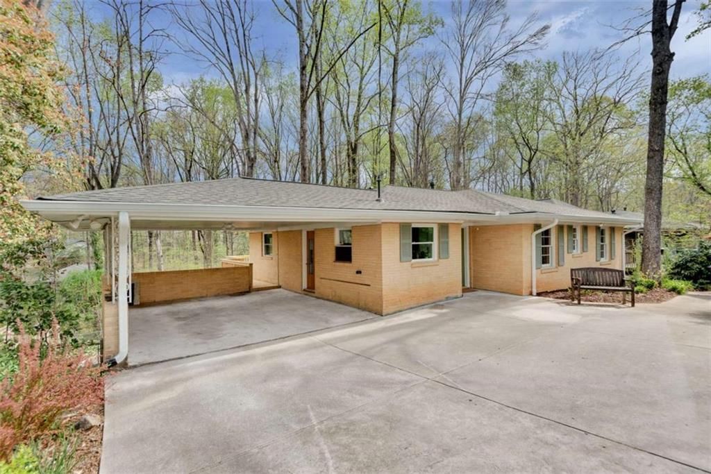 2774 Overlook Drive, Atlanta, GA 30345