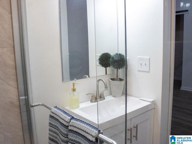 3105 AVENUE J, Birmingham, AL 35218