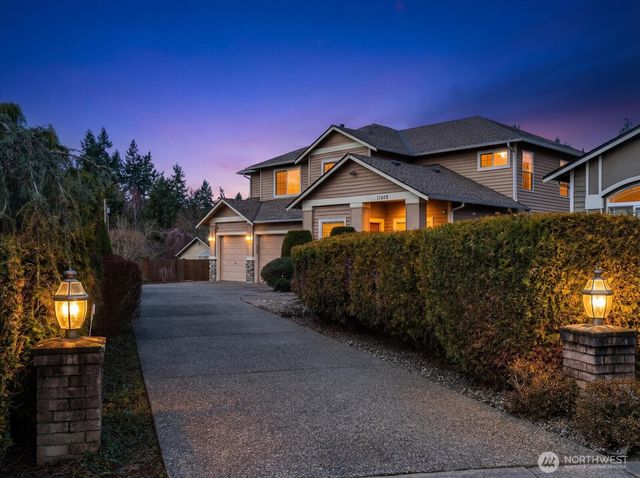 17608 13th Avenue W, Lynnwood, WA 98037