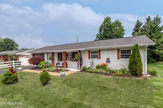 7909 Livingston Drive, Knoxville, TN 37919
