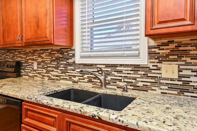 3925 South Jefferson Avenue 45, Springfield, MO 65807