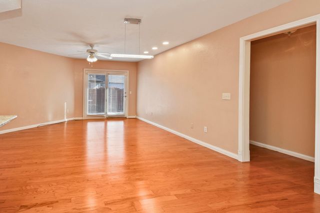 3925 South Jefferson Avenue 45, Springfield, MO 65807