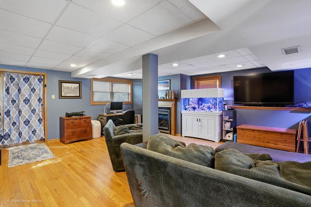 16309 66th Court, Tinley Park, IL 60477