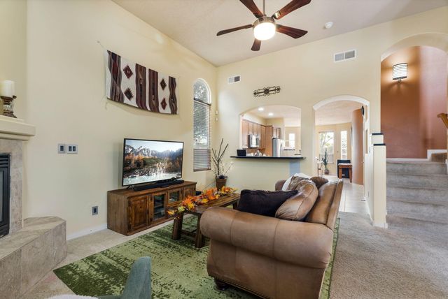 4848 Petra Pointe Circle NW, Albuquerque, NM 87120