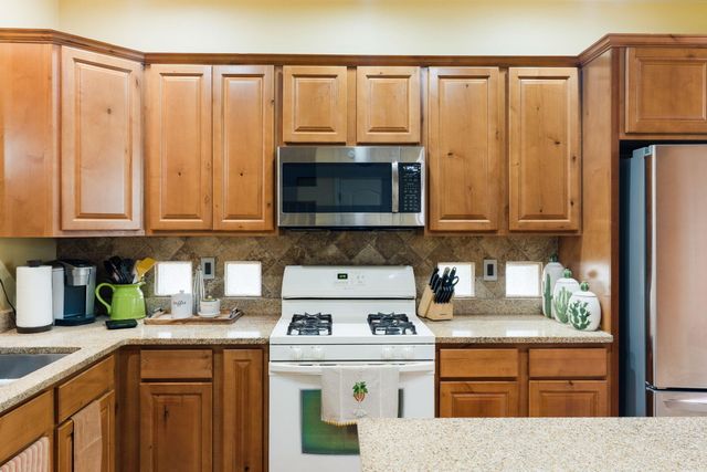 4848 Petra Pointe Circle NW, Albuquerque, NM 87120