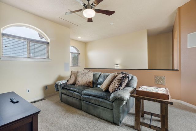 4848 Petra Pointe Circle NW, Albuquerque, NM 87120