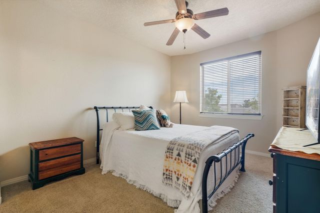 4848 Petra Pointe Circle NW, Albuquerque, NM 87120
