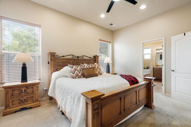 4848 Petra Pointe Circle NW, Albuquerque, NM 87120