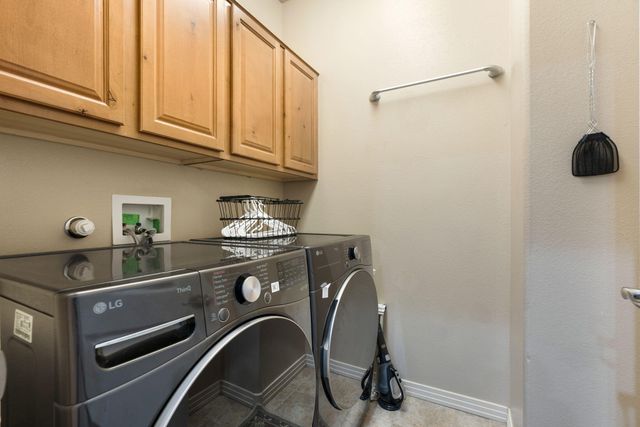 4848 Petra Pointe Circle NW, Albuquerque, NM 87120