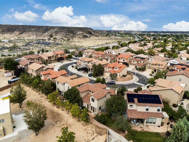 4848 Petra Pointe Circle NW, Albuquerque, NM 87120