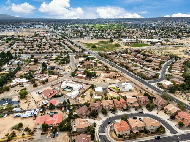 4848 Petra Pointe Circle NW, Albuquerque, NM 87120