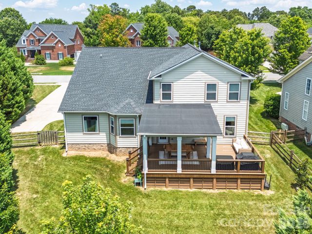1824 Laveta Road, Charlotte, NC 28269