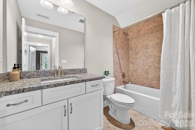 1824 Laveta Road, Charlotte, NC 28269