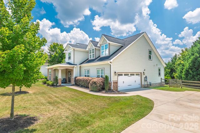 1824 Laveta Road, Charlotte, NC 28269