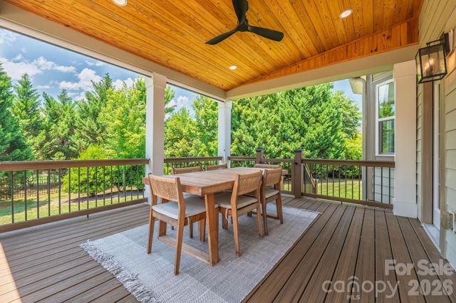 1824 Laveta Road, Charlotte, NC 28269