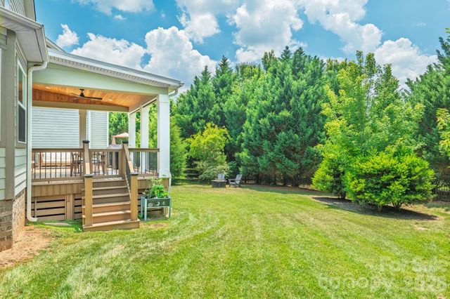 1824 Laveta Road, Charlotte, NC 28269