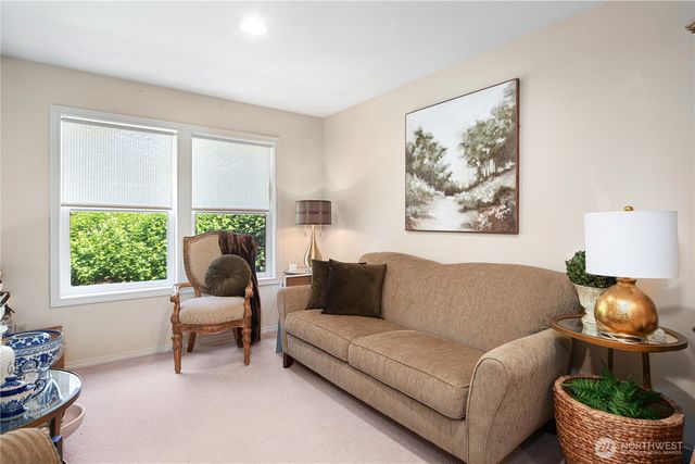 1524 Marine Drive, Bremerton, WA 98312