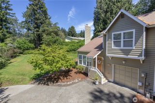 1524 Marine Drive, Bremerton, WA 98312