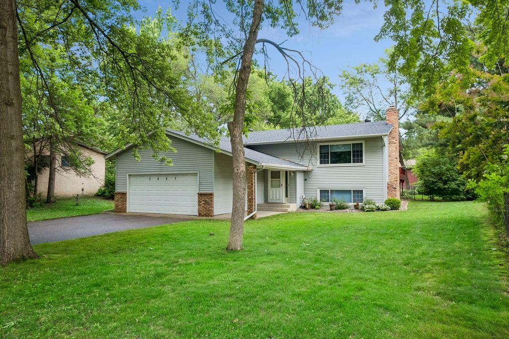 2407 Spruce Place, White Bear Lake, MN 55110