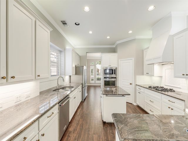 5619 Travis Drive, Frisco, TX 75034