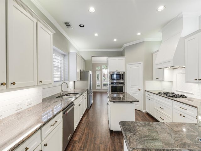 5619 Travis Drive, Frisco, TX 75034
