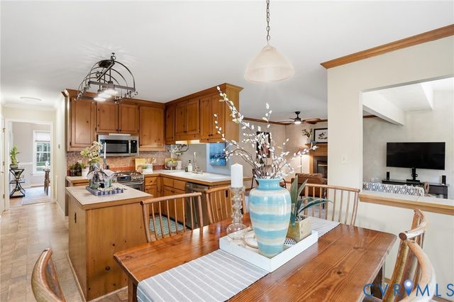 9203 Fetlock Dr, Mechanicsville, VA 23116