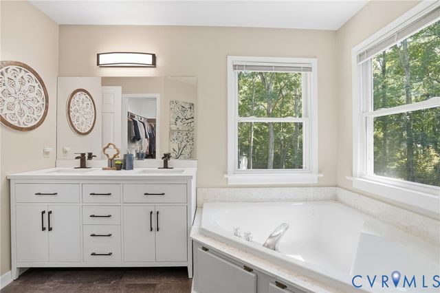 9203 Fetlock Dr, Mechanicsville, VA 23116