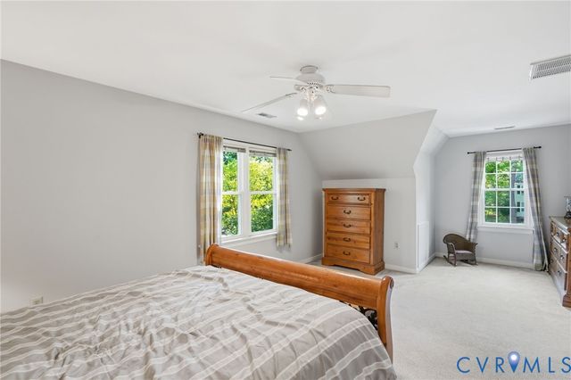 9203 Fetlock Dr, Mechanicsville, VA 23116