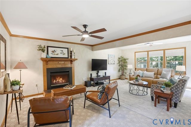 9203 Fetlock Dr, Mechanicsville, VA 23116