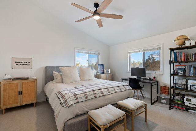 63210 Deschutes Market Road, Bend, OR 97701