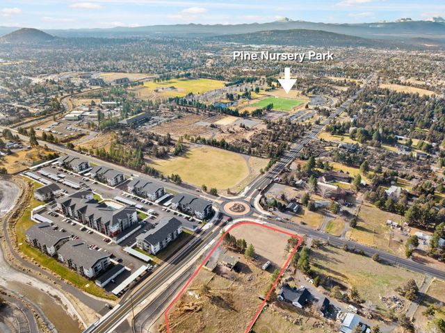 63210 Deschutes Market Road, Bend, OR 97701