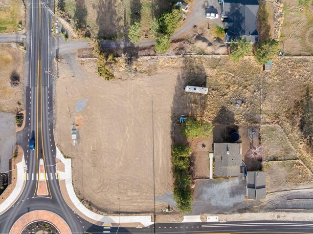 63210 Deschutes Market Road, Bend, OR 97701