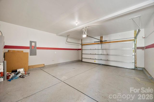 7140 Streamhaven Drive, Harrisburg, NC 28075