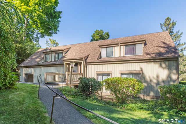 23 Heritage Village A, Southbury, CT 06488