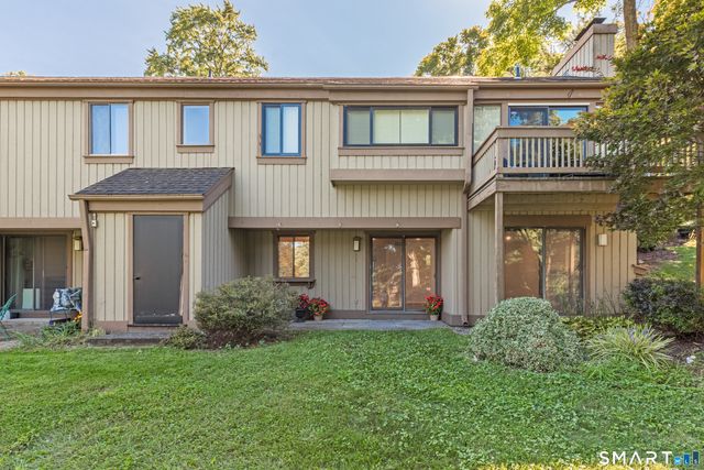 23 Heritage Village A, Southbury, CT 06488
