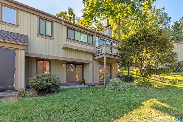 23 Heritage Village A, Southbury, CT 06488