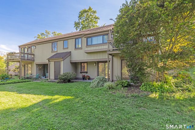 23 Heritage Village A, Southbury, CT 06488