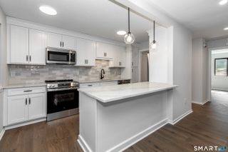 23 Heritage Village A, Southbury, CT 06488