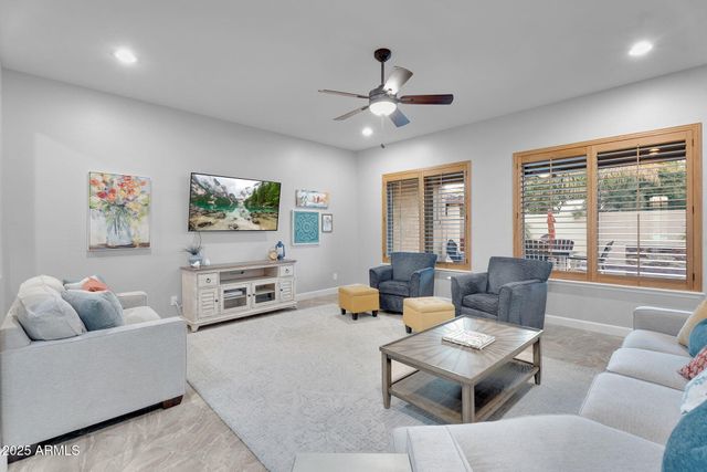 5070 S Pinaleno Place, Chandler, AZ 85249