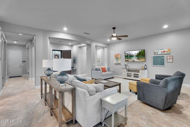 5070 S Pinaleno Place, Chandler, AZ 85249