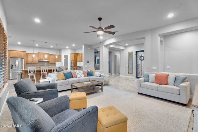 5070 S Pinaleno Place, Chandler, AZ 85249