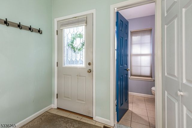 46 Haverhill Ct, Montgomery Twp., NJ 08540