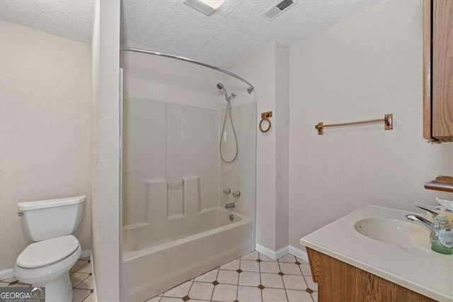 2271 Slate Mine Road SE, Fairmount, GA 30139