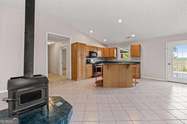 2271 Slate Mine Road SE, Fairmount, GA 30139