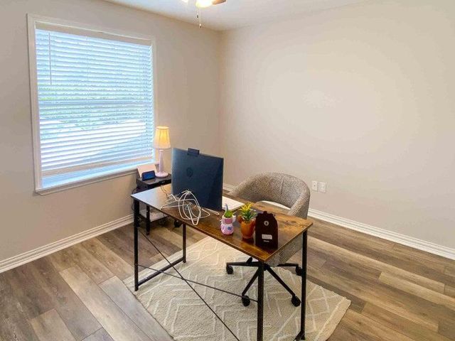 116 Dolphin Road, Mary Esther, FL 32569