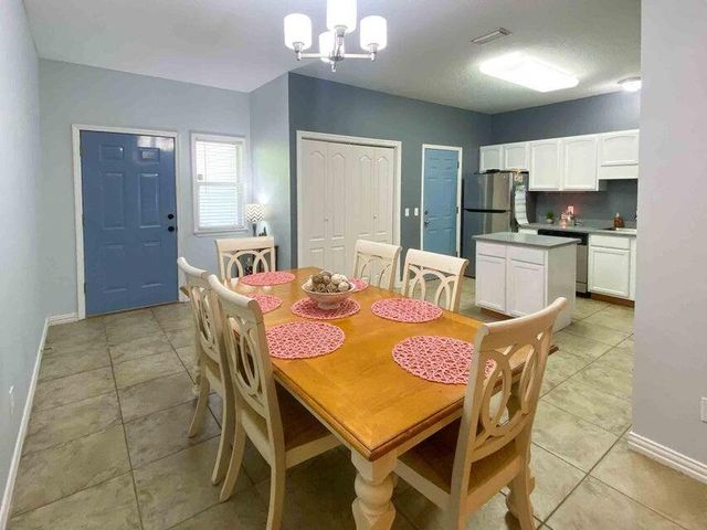 116 Dolphin Road, Mary Esther, FL 32569