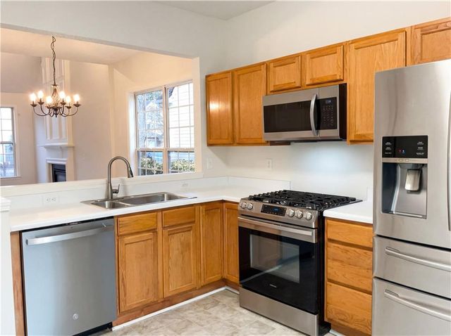 1639 Woodsford NW Road, Kennesaw, GA 30152