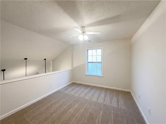 1639 Woodsford NW Road, Kennesaw, GA 30152